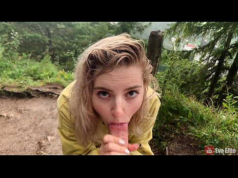 ❤️ Jente svelger cum etter en offentlig blowjob - Eva Elfi ️ Jævla video hos oss ️❤